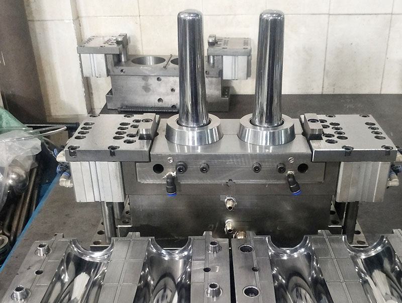 莲花模具制造-05